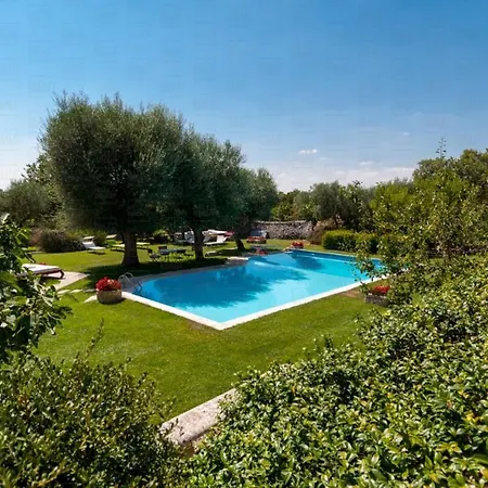 Helloapulia Trulli Country Golf *